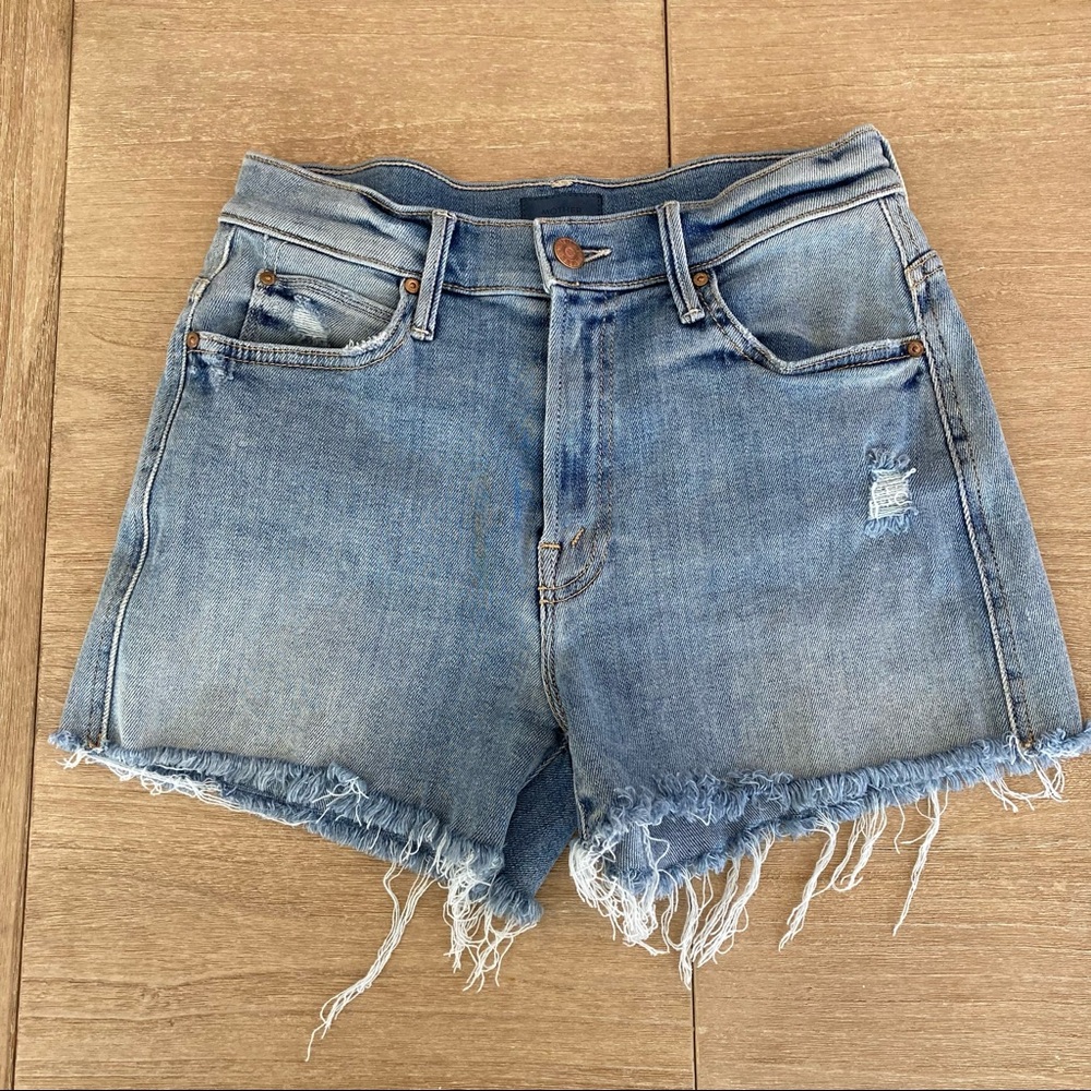 MOTHER Rascal Fray High Waisted Short Chatterbox 26